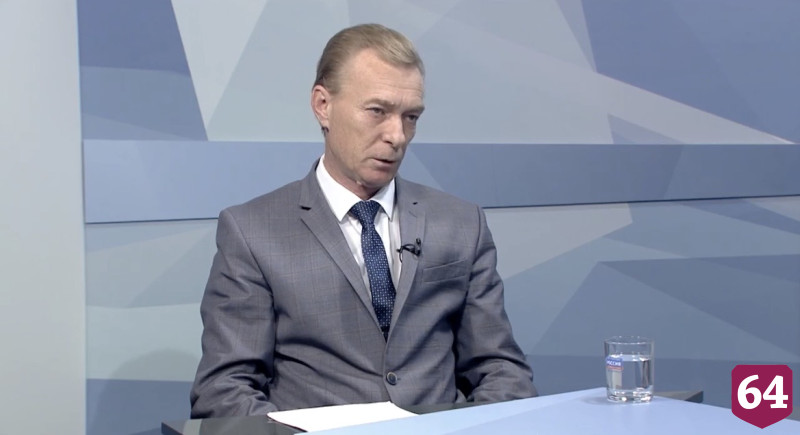 Саратовцам рассказали, как легально стать таксистами 